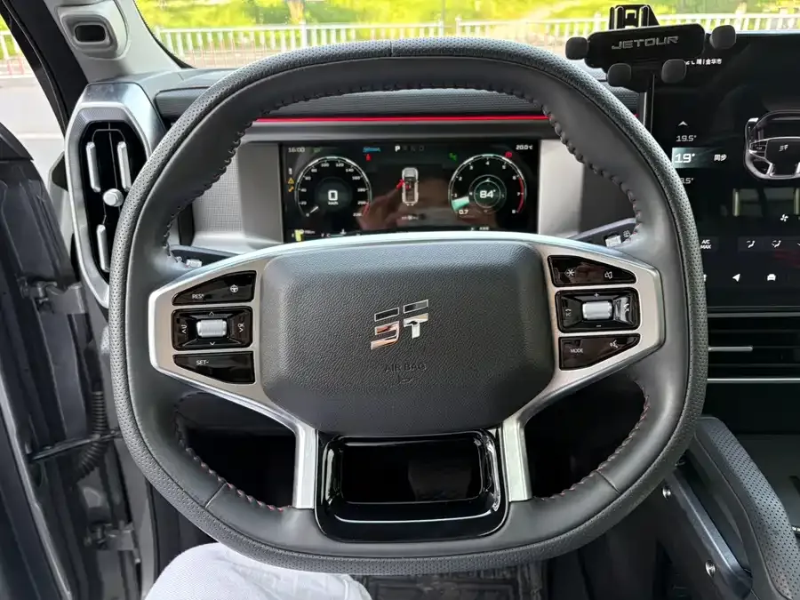 Jetour traveler Jetour Traveler 2023 1.5T 2WD Discovery PRO 2024 — миниатюра 2
