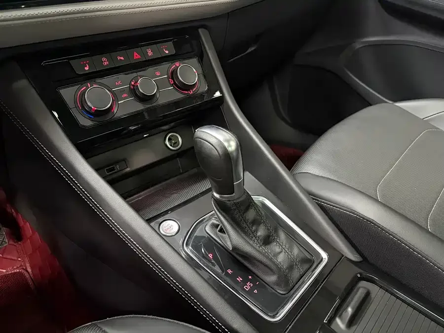 Jetta VS7 Jetta VS7 2022 280TSI Automatic Enjoy Edition 2022 — миниатюра 5