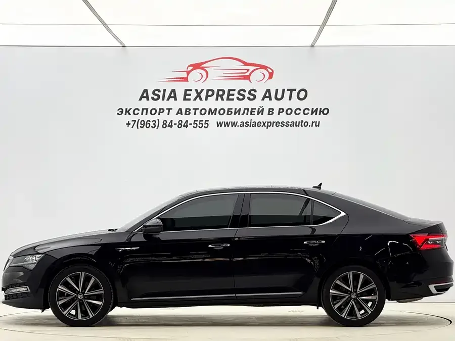 Skoda SuperB Superpa 2024 TSI280 DSG Exclusive Edition 2023 — миниатюра 4