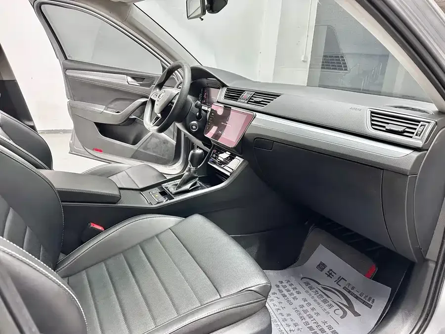 Skoda SuperB Super 2022 TSI280 DSG Exclusive Edition 2022 — миниатюра 5