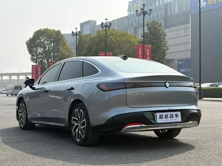 Baojun Enjoy the environment Baojun Enjoy 2025 plug-in hybrid 140km luxury version 2025 — миниатюра 4