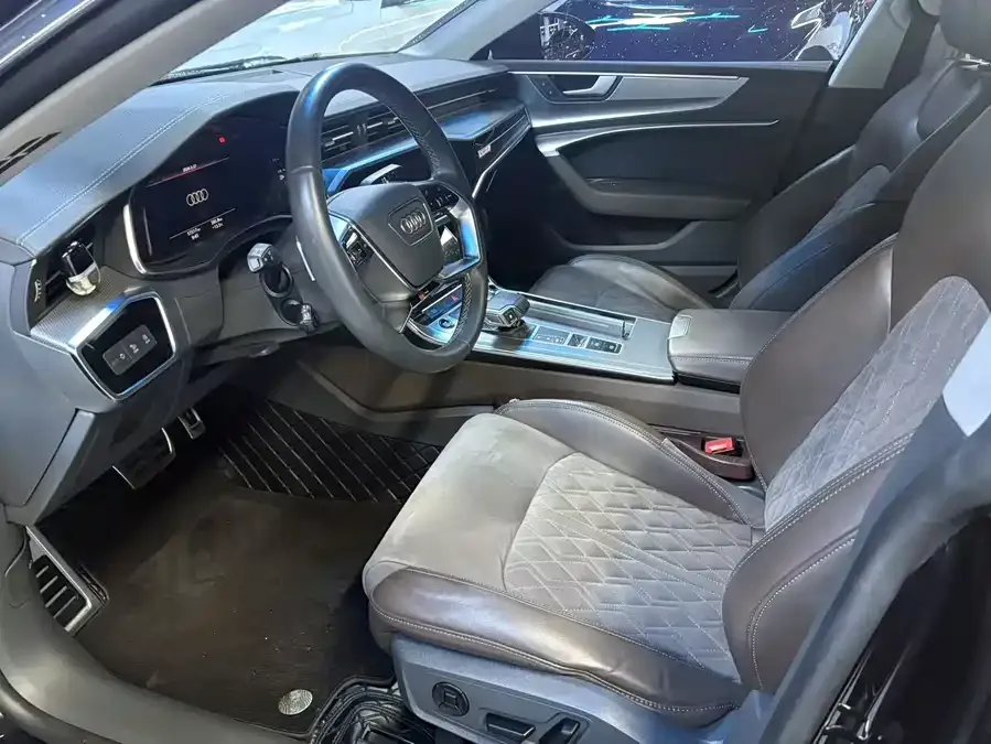Audi A7L 2022 45 TFSI quattro S-line long-distance obsidian suit 2023 — миниатюра 2