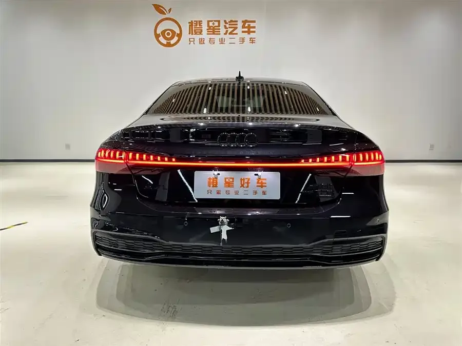 Audi A7L 2024 45TFSI S-line Dream Flow Crystal Set 2024 — миниатюра 2