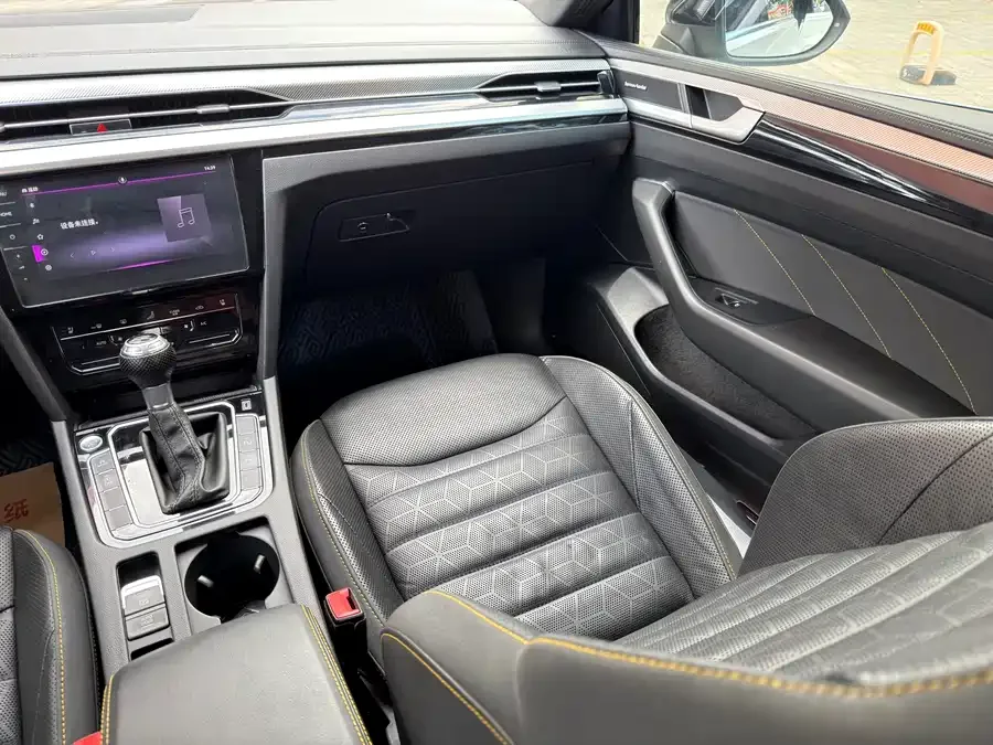 Volkswagen FAW- CC FAW-Volkswagen CC 2023 380TSI Eye-catching Edition 2023 — миниатюра 5
