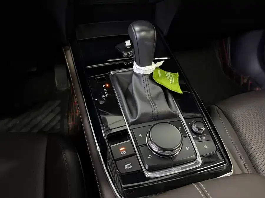 Mazda CX-30 2022 2.0L Automatic Jiayue Edition 2022 — миниатюра 4