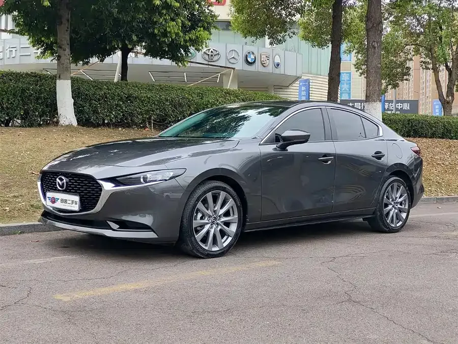 Mazda Axela Mazda 3 Angkesaila 2023 2.0L Automatic Elegant Edition 2024 — фото 1, купить с доставкой в Москву