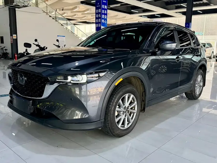 Mazda CX5 2022 2.0L Automatic 2WD Smart Edition 2023 — фото 1, купить с доставкой в Москву