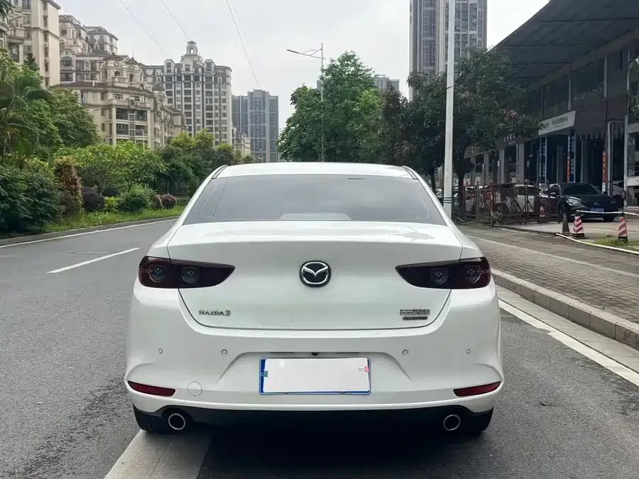 Mazda Axela Mazda3 Angkesela 2021 2.0L automatic quality version 2022 — миниатюра 2