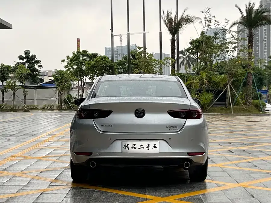 Mazda Axela Mazda3 Angkesela 2021 2.0L automatic quality version 2022 — миниатюра 2