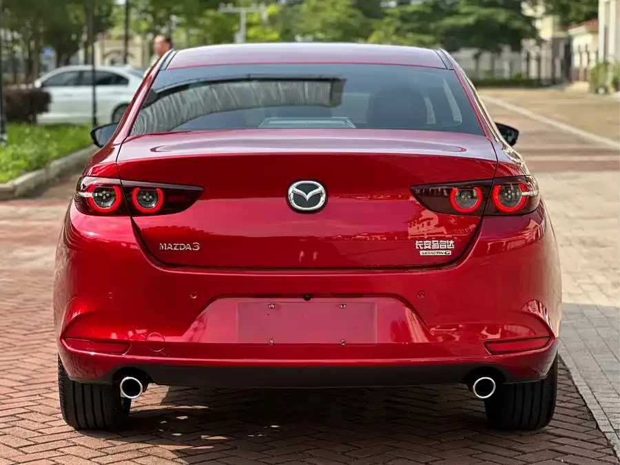 Mazda Axela Mazda 3 Angkesaila 2023 2.0L Automatic Premium Edition 2024 — миниатюра 2
