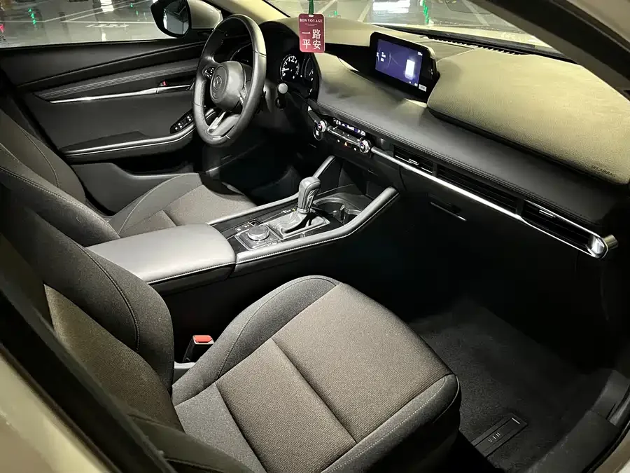 Mazda Axela Mazda 3 Angkesaila 2023 2.0L Automatic Quality Edition 2024 — миниатюра 4