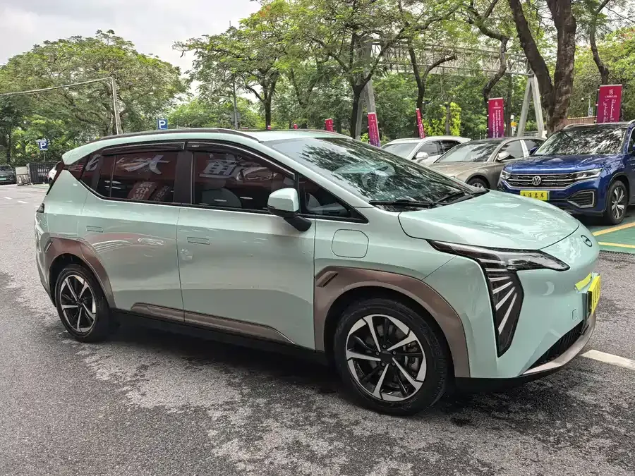 AION AION Y AION Y 2023 Plus 610 Smart Edition Ternary Lithium 2023 — миниатюра 2