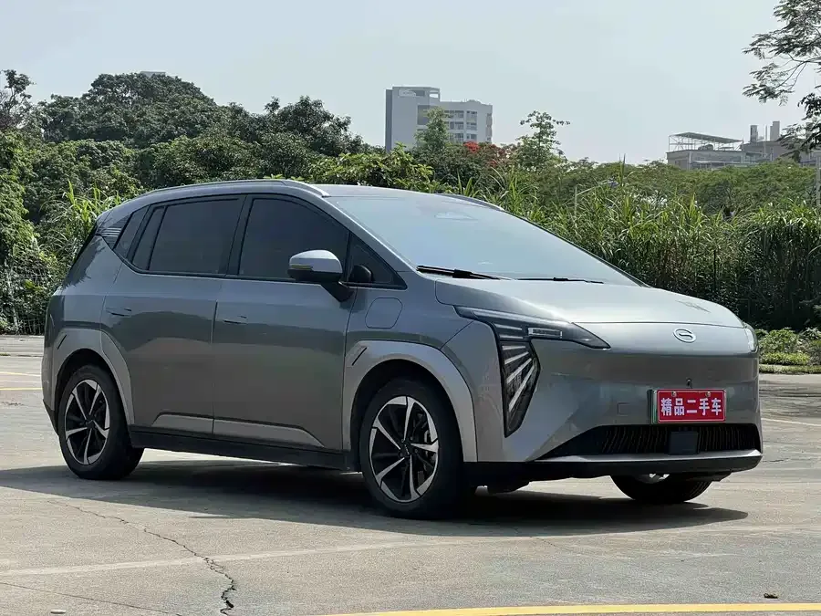AION AION Y AION Y 2022 70 Smart Edition Lithium Iron Phosphate 2023 — миниатюра 3