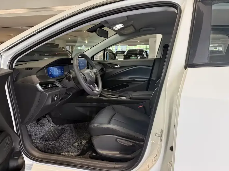 Buick Weilan 6 Velite 6 2024 450km Travel Edition 2024 — миниатюра 2
