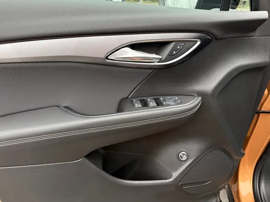 Buick Envision S Envision S 2024 Envision S 25T Black Fashion Edition 2024 — миниатюра 2