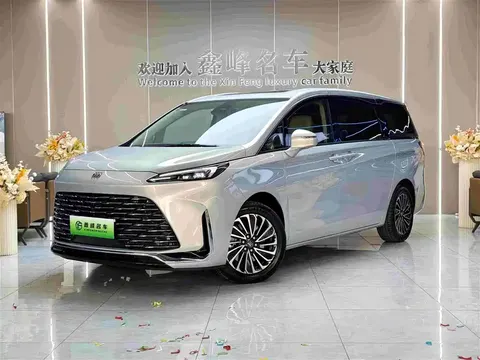 Buick GL8 New Energy 2025 купить в Москве