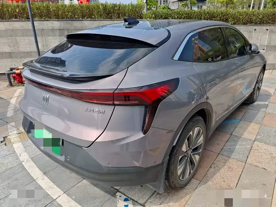 Buick E4 2023 Premium Edition 2024 — миниатюра 3