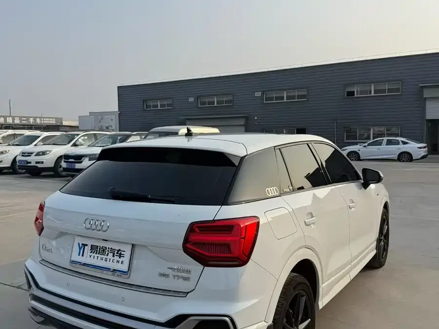 Audi Q2L 2023 35TFSI Stylish and Elegant 2023 — миниатюра 4