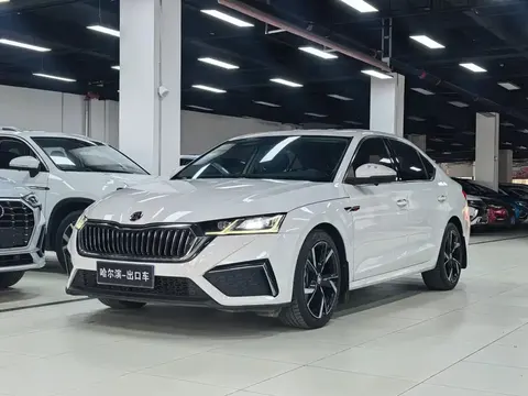 Skoda Octavia 2022 buy in Moscow
