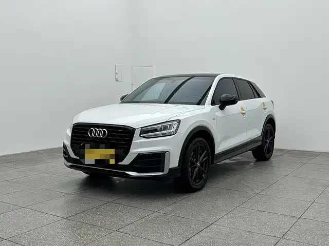 Audi Q2L 2021 35 TFSI Progressive Dynamic Edition 2022 — фото 1, купить с доставкой в Москву