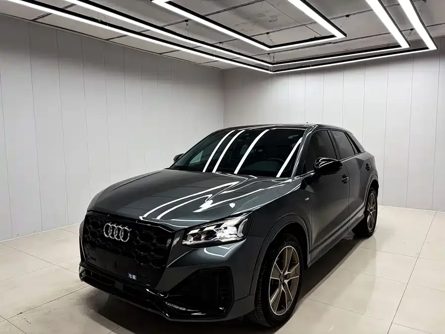 Audi Q2L 2022 35 TFSI Fashion Dynamic Edition 2022 — фото 1, купить с доставкой в Москву