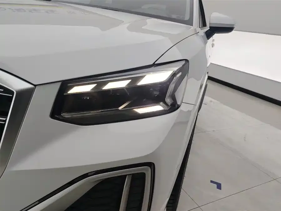Audi Q2L 2024 35TFSI Fashion Dynamic Edition 2024 — миниатюра 2