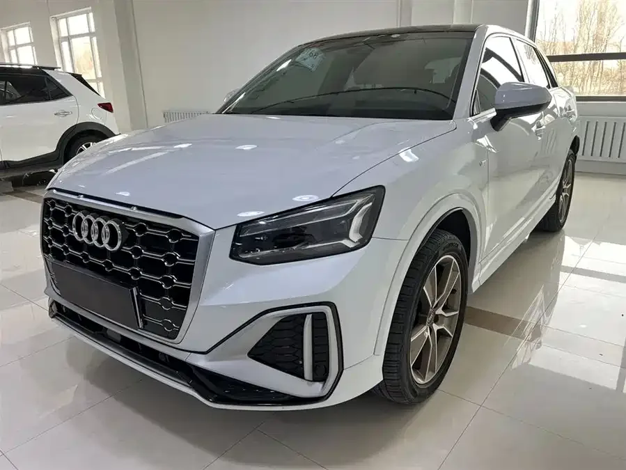 Audi Q2L 2021 35 TFSI Fashion Dynamic Edition 2022 — фото 1, купить с доставкой в Москву