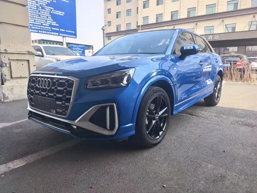 Audi Q2L 2022 35 TFSI Fashion Dynamic Edition 2022 — фото 1, купить с доставкой в Москву