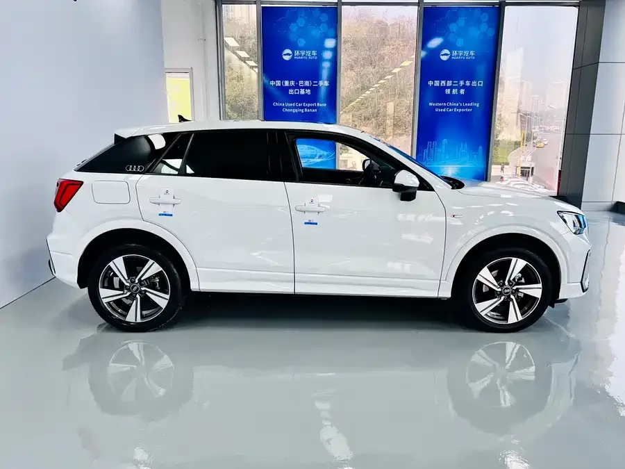 Audi Q2L 2022 35 TFSI luxury and dynamic model 2022 — миниатюра 2