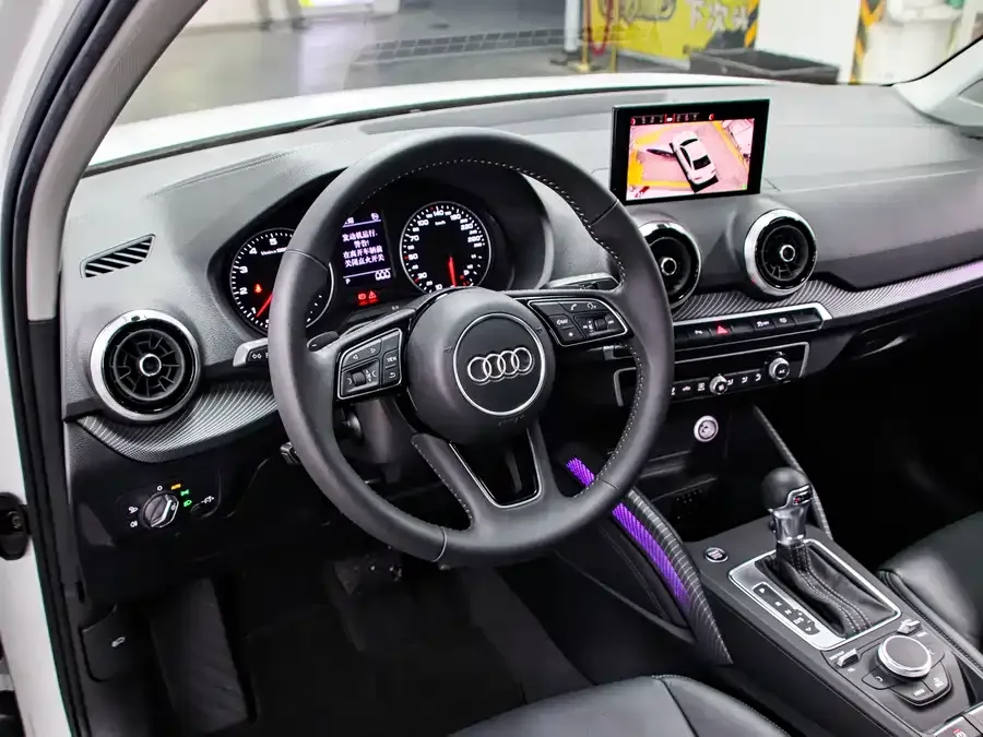 Audi Q2L 2022 35 TFSI Fashionable and Elegant 2022 — миниатюра 2