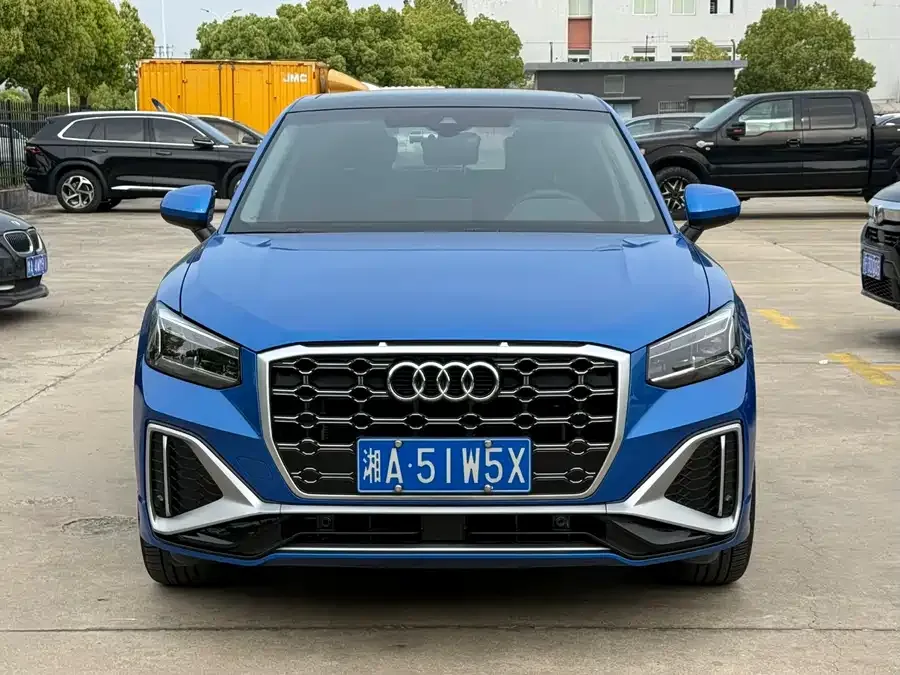 Audi Q2L 2022 35 TFSI aggressive and dynamic model 2022 — фото 1, купить с доставкой в Москву