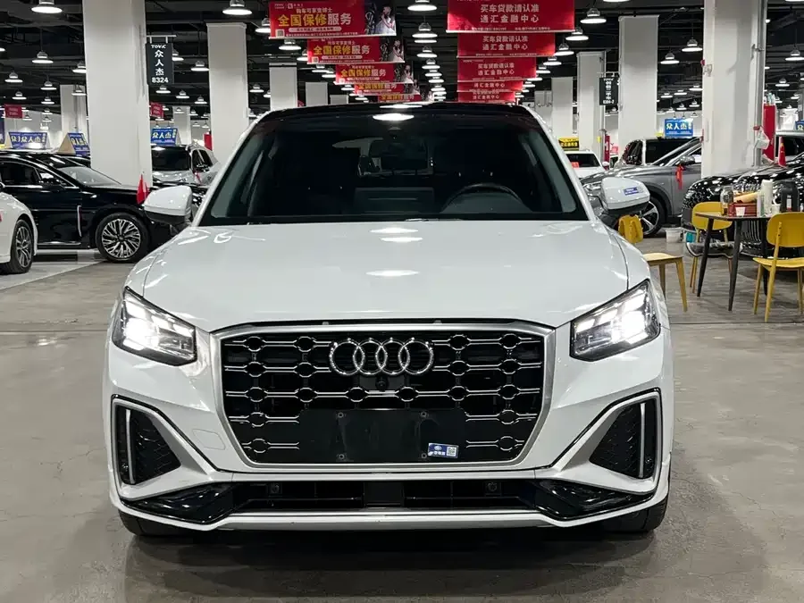 Audi Q2L 2022 35 TFSI Fashion Dynamic Edition 2022 — фото 1, купить с доставкой в Москву