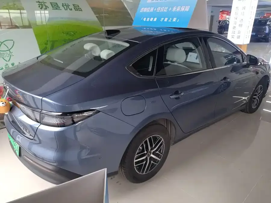BYD seal 05 DM-i Seal 05 DM-i 2025 DM-i Intelligent Driving Edition 120KM Flagship Model 2025 — миниатюра 3