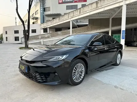 Toyota Camry 2026 купить в Москве