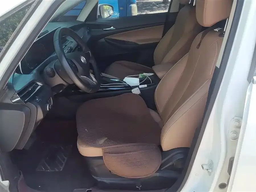 Buick GL6 2021 323T Mild Hybrid Connected Luxury Edition 2023 — миниатюра 3