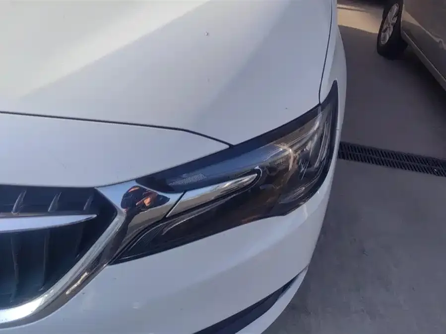 Buick GL6 2021 323T Mild Hybrid Connected Luxury Edition 2023 — миниатюра 2
