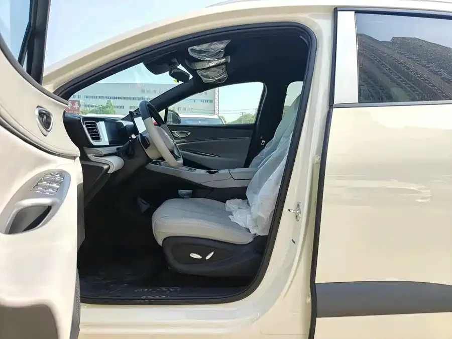 BYD Hiace 06 Hiace 06 2025 DM-i 132 Navigator Edition 2026 — миниатюра 4