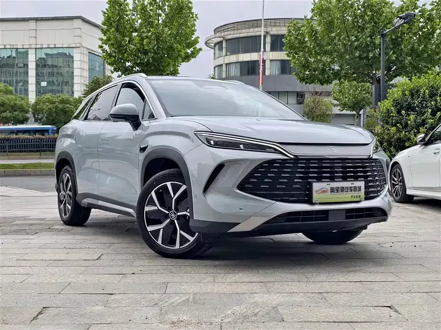 BYD Song L DM-i Song L DM-i 2025 Intelligent Driving Edition 160km Beyond Edition 2025 — миниатюра 3