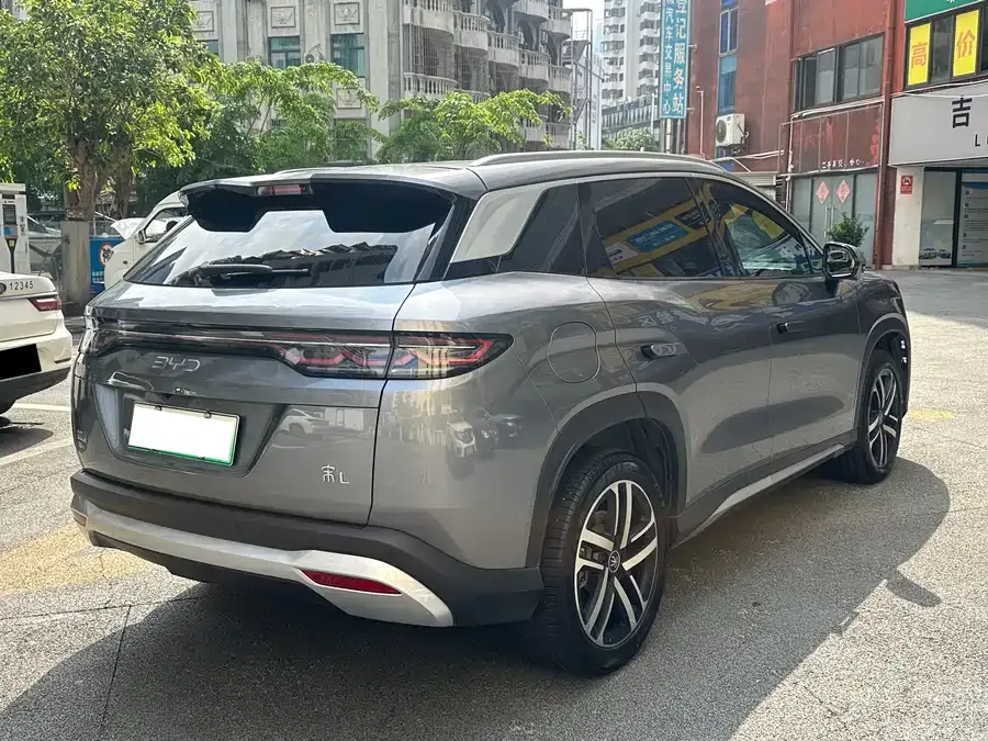 BYD Song L DM-i Song L DM-i 2024 112km Leading Model 2024 — миниатюра 4