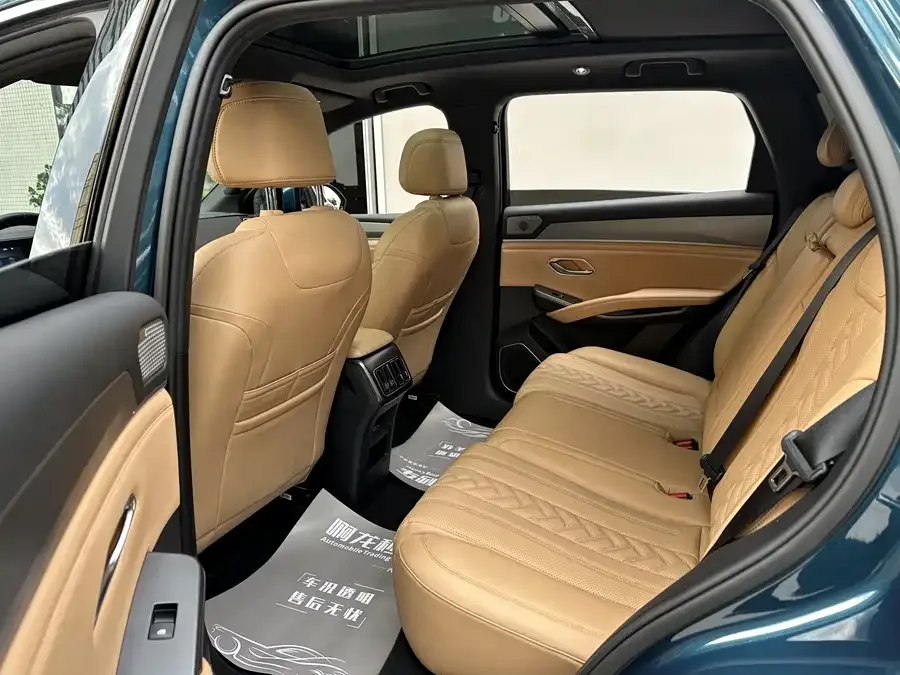BYD Song L DM-i Song L DM-i 2024 160km Excellence Edition 2024 — миниатюра 4