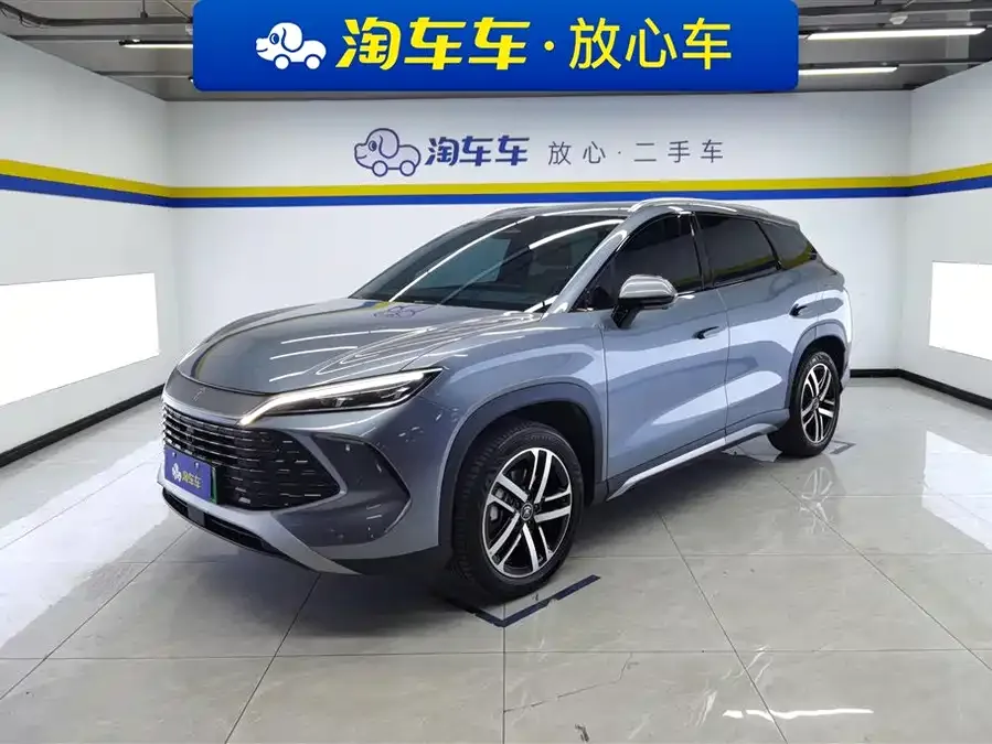 BYD Song L DM-i Song L DM-i 2024 112km Surpassing Edition 2025 — фото 1, купить с доставкой в Москву