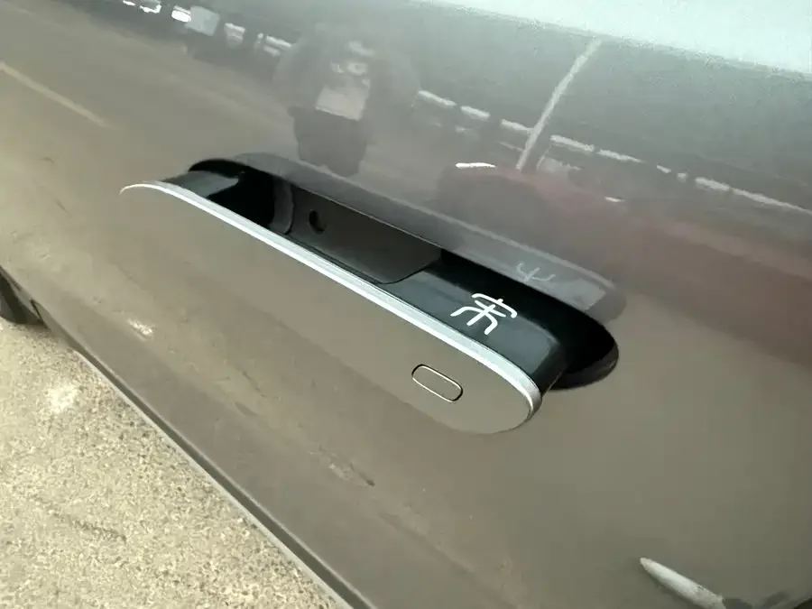 BYD Song L DM-i Song L DM-i 2025 Intelligent Driving Edition 160km Beyond Edition 2025 — миниатюра 4