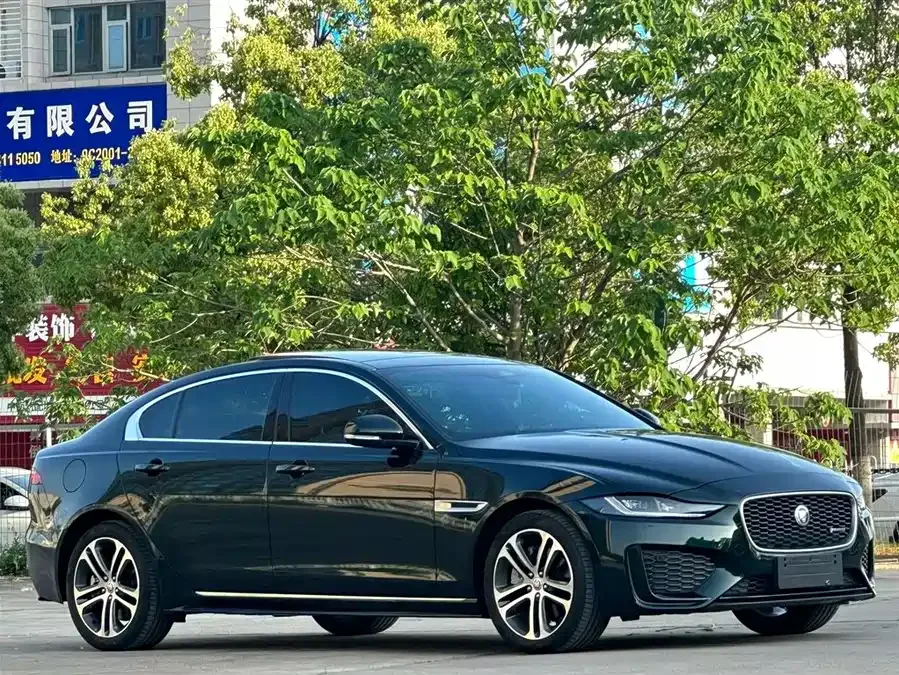 Jaguar XEL 2024 2.0T 250PS R-DYNAMIC S aggressive sports version 2024 — миниатюра 3