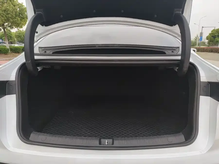 BYD Seal 06 Seal 06 2024 DM-i 120KM Premium Edition 2024 — миниатюра 3