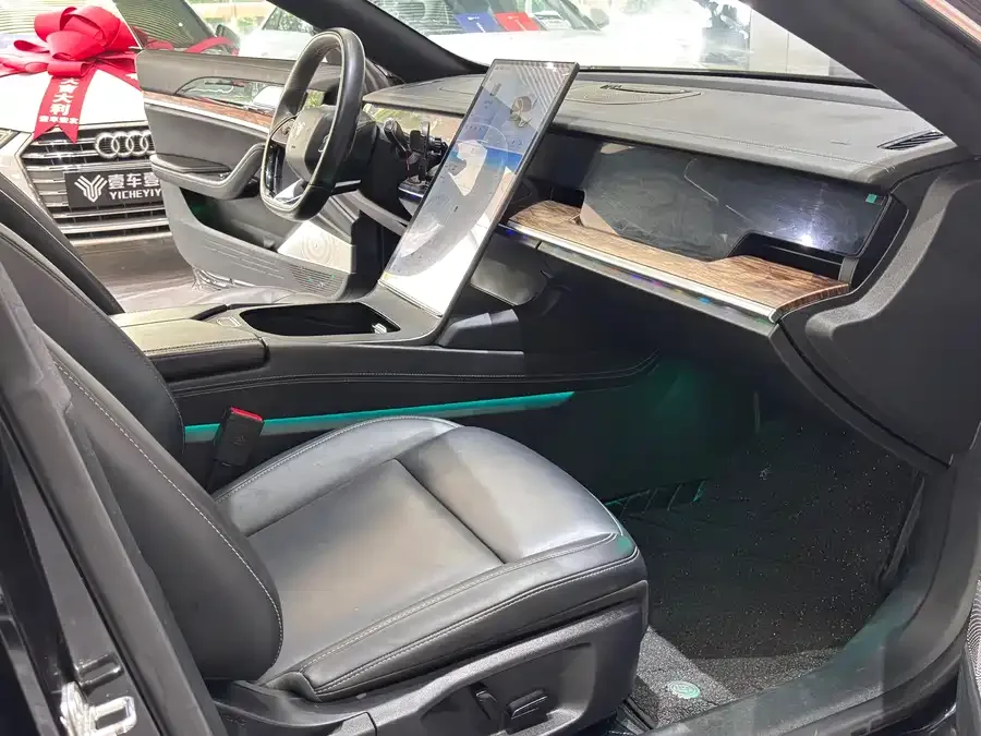 NETA Nezha S Nezha S 2024 facelift extended range 1060 Lite version 2024 — миниатюра 5