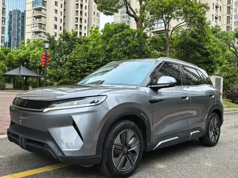 BYD Yuan UP Yuan UP 2024 401KM Beyond 2025 — фото 1, купить с доставкой в Москву