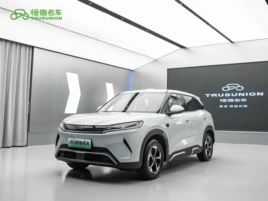 BYD Yuan UP Yuan UP 2025 Intelligent Driving Edition 401KM Leading Edition 2025 — фото 1, купить с доставкой в Москву