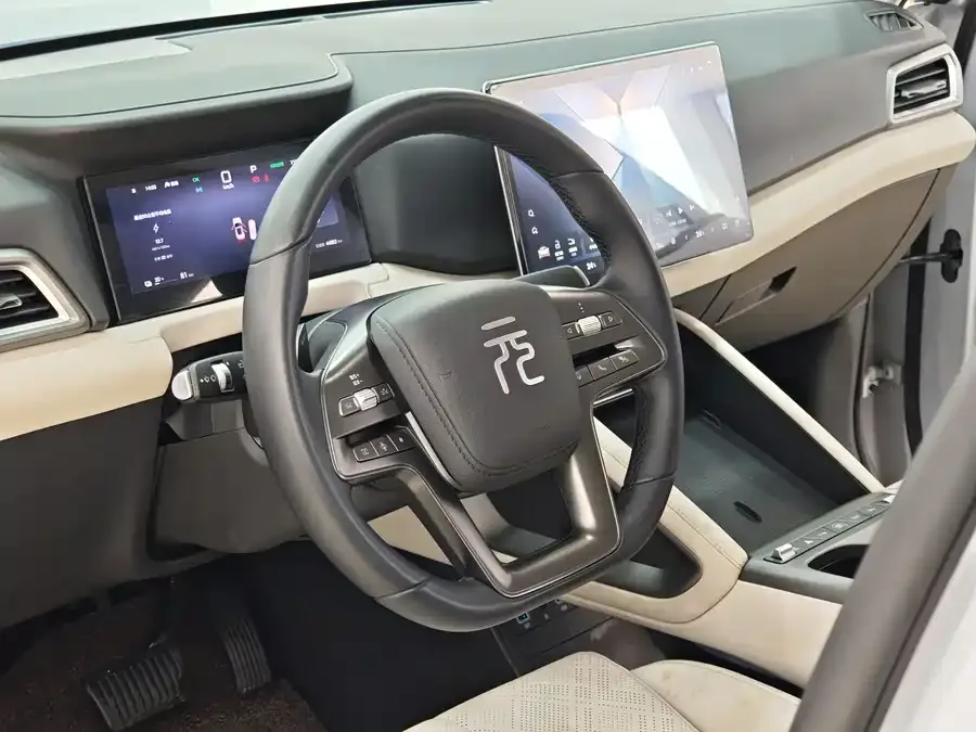 BYD Yuan UP Yuan UP 2025 Smart Driving Edition 401KM Vitality Edition 2025 — миниатюра 4