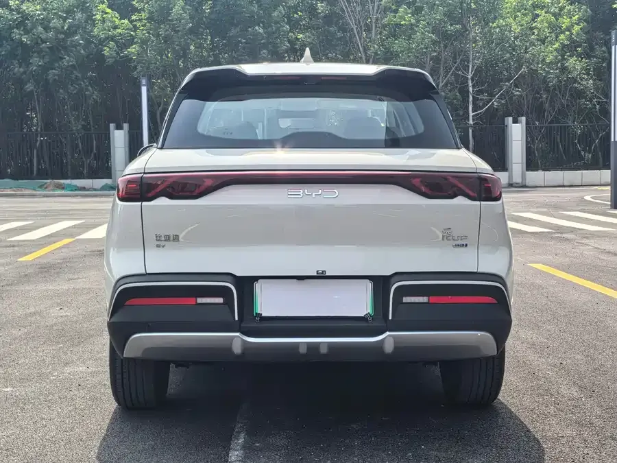 BYD Yuan UP Yuan UP 2025 Smart Driving Edition 401KM Vitality Edition 2025 — миниатюра 2
