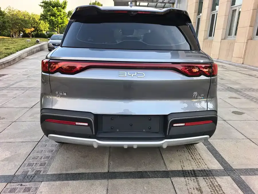 BYD Yuan UP Yuan UP 2025 Intelligent Driving Edition 401KM Leading Edition 2025 — миниатюра 2
